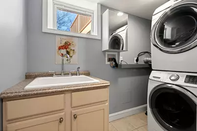 675 Randolph Avenue, Milton, MA 02186 - Photo 27