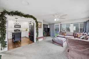 33 Springdale St, Westfield, MA 01085 - Photo 11