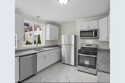 28 Borden St #1, New Bedford, MA 02740 - Photo 3