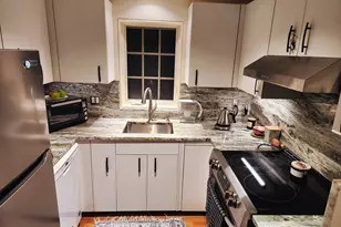 11 Low St, Newbury, MA 01951 - Photo 3