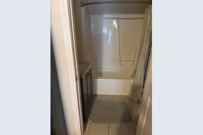 101 West Hollis #1, Nashua, NH 03060 - Photo 3