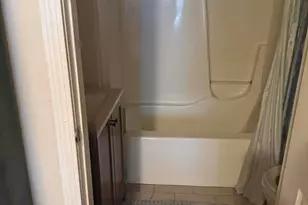 101 West Hollis, Nashua, NH 03060 - Photo 3