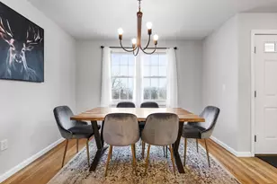 150 Ariel Cir, Sutton, MA 01590 - Photo 5