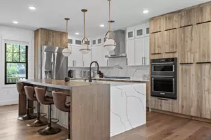 19A Shirley Rd, Medford, MA 02155 - Photo 3