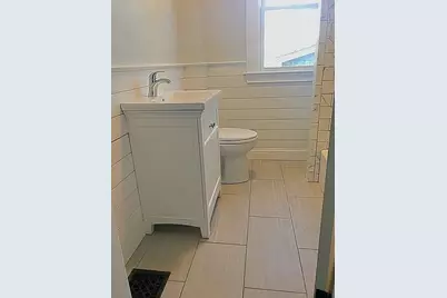 124 Grant Ave, Medford, MA 02155 - Photo 9