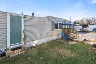 229 Miller, Ludlow, MA 01056 - Photo 9