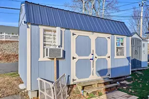 229 Miller, Ludlow, MA 01056 - Photo 25