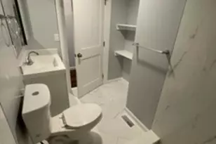 31-33 Raymond, Somerville, MA 02144 - Photo 5