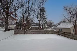 35 Oak St, Tewksbury, MA 01876 - Photo 13