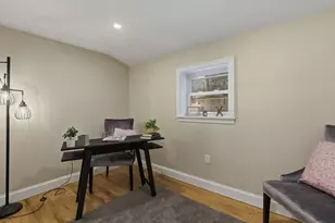 35 Oak St, Tewksbury, MA 01876 - Photo 15