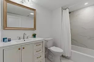 35 Oak St, Tewksbury, MA 01876 - Photo 17