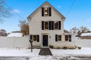 35 Oak St, Tewksbury, MA 01876 - Photo 11