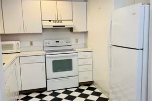 10 Weston St, Quincy, MA 02170 - Photo 9