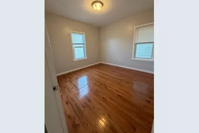 137 Tecumseh #2, Fall River, MA 02721 - Photo 5