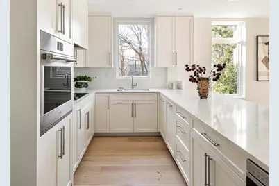 20 Kinmonth Rd #306, Newton, MA 02468 - Photo 9