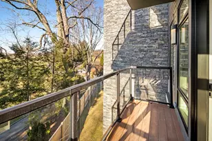 20 Kinmonth Rd, Newton, MA 02468 - Photo 5