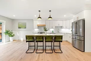 110 Wilson Rd, Bedford, MA 01730 - Photo 7