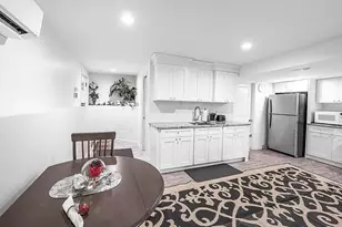 396 Dedham St, Newton, MA 02459 - Photo 19