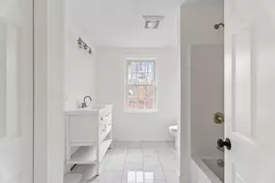 32 Laurel Ln, Raynham, MA 02767 - Photo 15