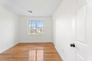 32 Laurel Ln, Raynham, MA 02767 - Photo 17