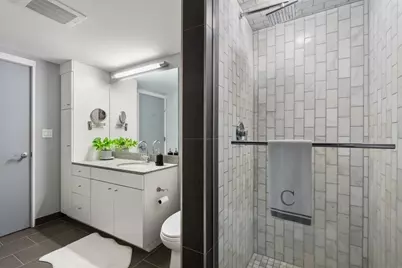 25 Channel Center St #807, Boston, MA 02210 - Photo 19