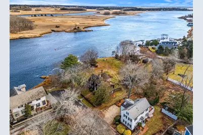 1 Jefferson St, Newburyport, MA 01950 - Photo 15