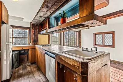 1 Jefferson St, Newburyport, MA 01950 - Photo 17