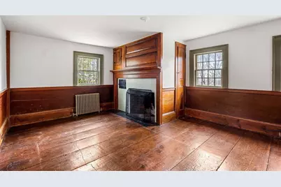 1 Jefferson St, Newburyport, MA 01950 - Photo 27