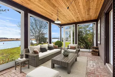 1 Jefferson St, Newburyport, MA 01950 - Photo 27