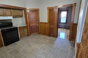 1942 Acushnet Ave, New Bedford, MA 02745 - Photo 7