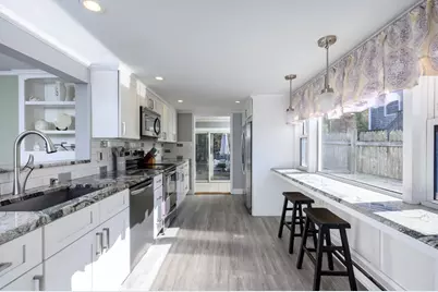 30 Lancaster Ave, Plymouth, MA 02360 - Photo 3