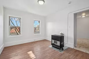 43 Pleasant St, Fitchburg, MA 01420 - Photo 9