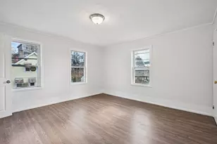 43 Pleasant St, Fitchburg, MA 01420 - Photo 27