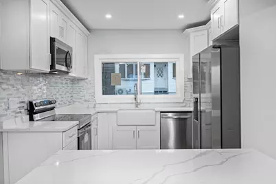 31 Wordsworth St, Boston, MA 02128 - Photo 7