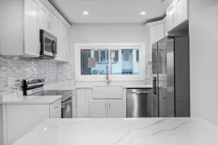 31 Wordsworth St, Boston, MA 02128 - Photo 7