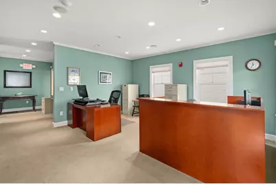 13 Bartlet St, Andover, MA 01810 - Photo 9