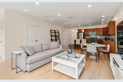 371 Maverick St #2, Boston, MA 02128 - Photo 5