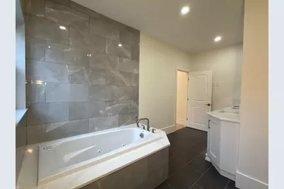 200 Adams Street, Quincy, MA 02169 - Photo 23