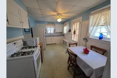 54 Grant Avenue, Somerset, MA 02726 - Photo 39