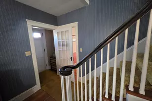 54 Grant Ave, Somerset, MA 02726 - Photo 9