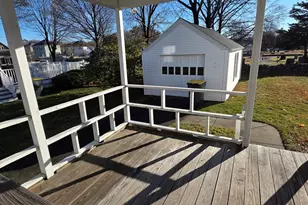 54 Grant Ave, Somerset, MA 02726 - Photo 7