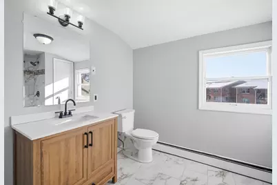 87 Clarendon Ave, Chicopee, MA 01013 - Photo 33