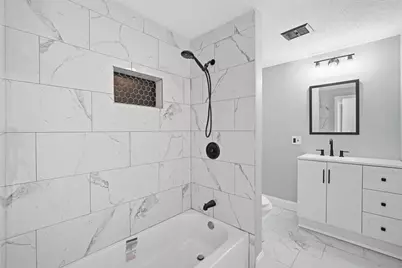 87 Clarendon Ave, Chicopee, MA 01013 - Photo 25