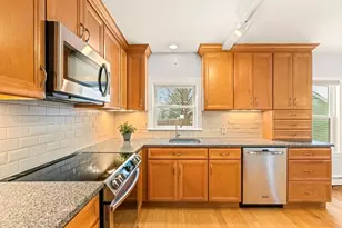 1828 Main St, Concord, MA 01742 - Photo 9