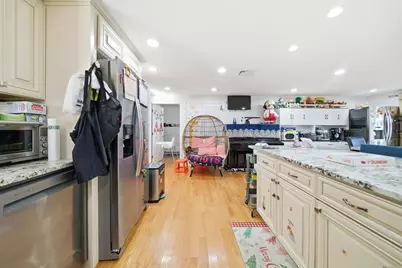 29 Joseph Rd, Braintree, MA 02184 - Photo 5