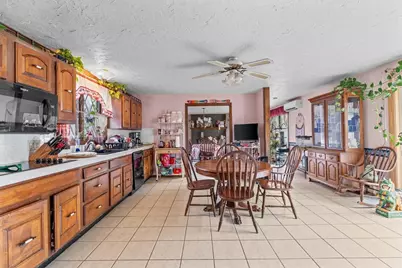 186 Eight Lots Rd, Sutton, MA 01590 - Photo 9