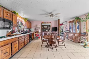 186 8 Lots Rd, Sutton, MA 01590 - Photo 9