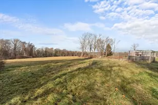 186 8 Lots Rd, Sutton, MA 01590 - Photo 27