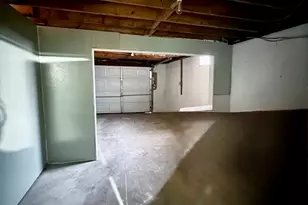 371 Wilbraham St, Palmer, MA 01069 - Photo 17