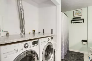 585 Turnpike St, Easton, MA 02356 - Photo 21